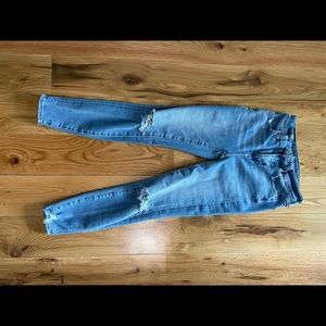 American Eagle distressed skinny jeans
